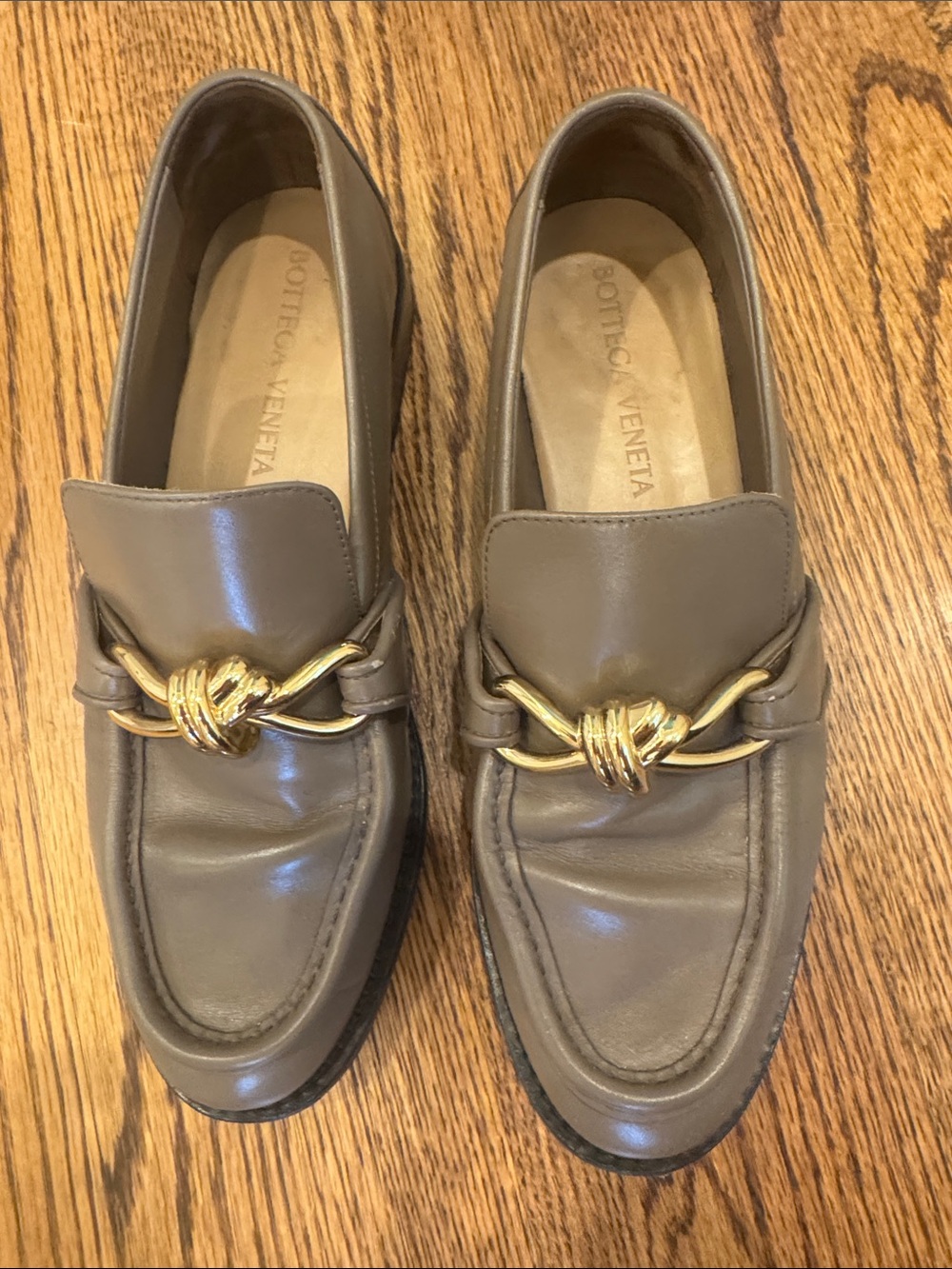 Bottega Veneta Taupe Leather Loafers with Gold Knot Hardware - Picture 5 of 7